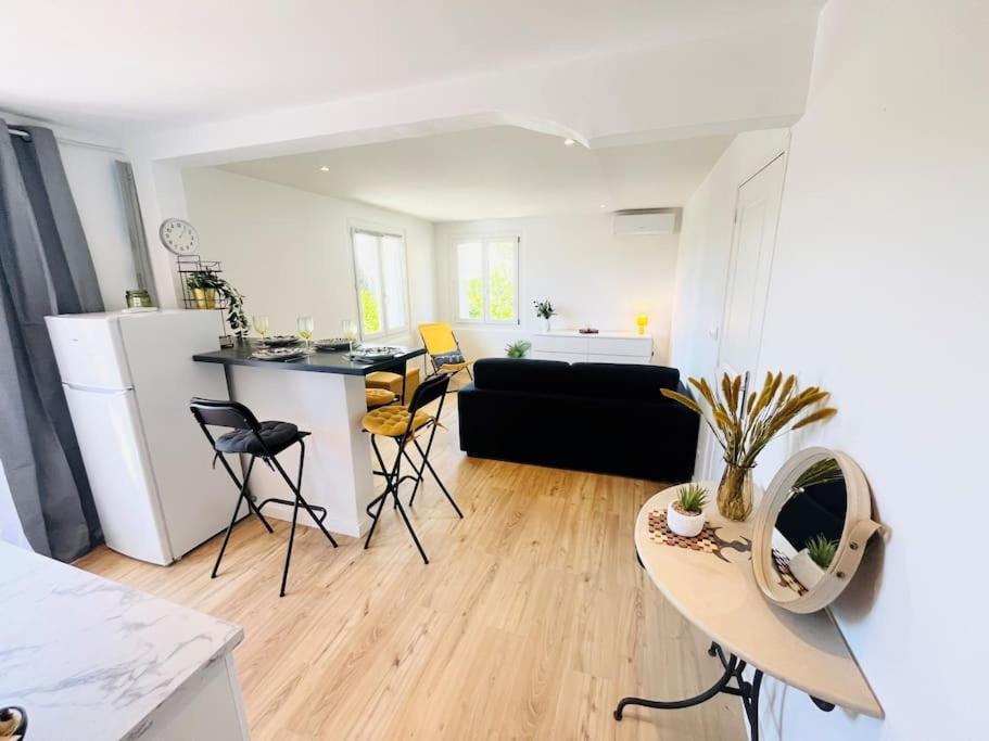 Appartement Cosy Vue Mer, Clim, Place De Parking *